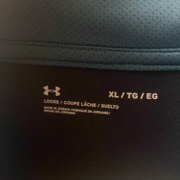 Under Armour, Blue, XL, front pocket, excellent condition - Picture 3 of 3